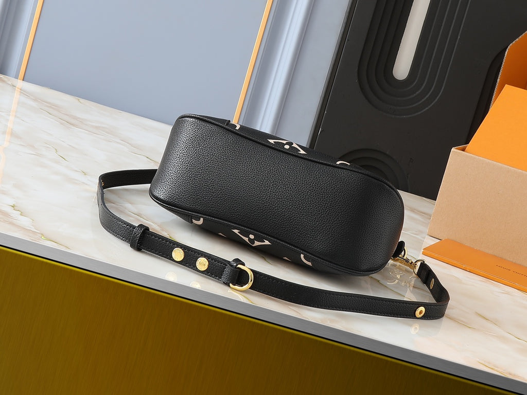 B1R76E48 Fashion leather bag