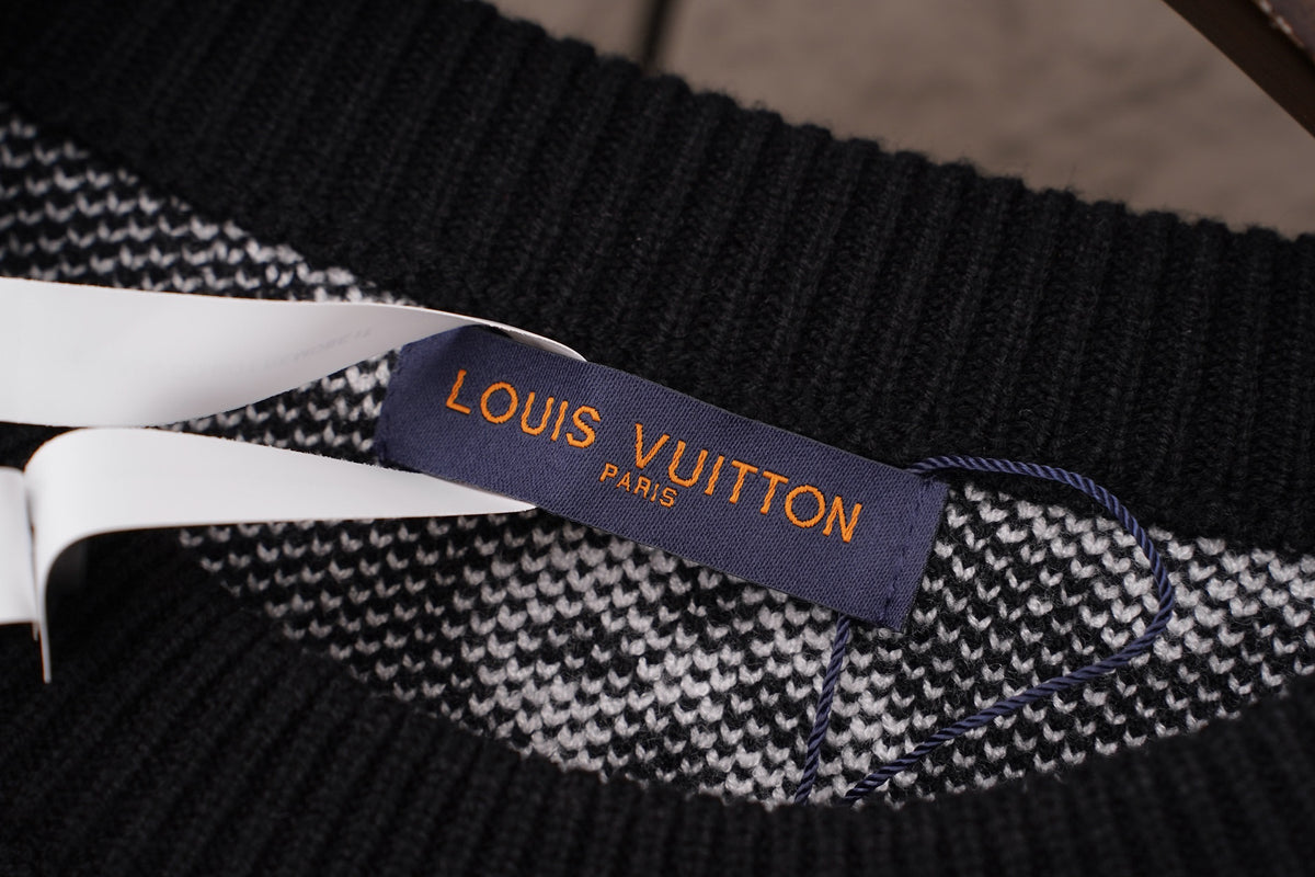 U1R96E4 Fashion Sweaters