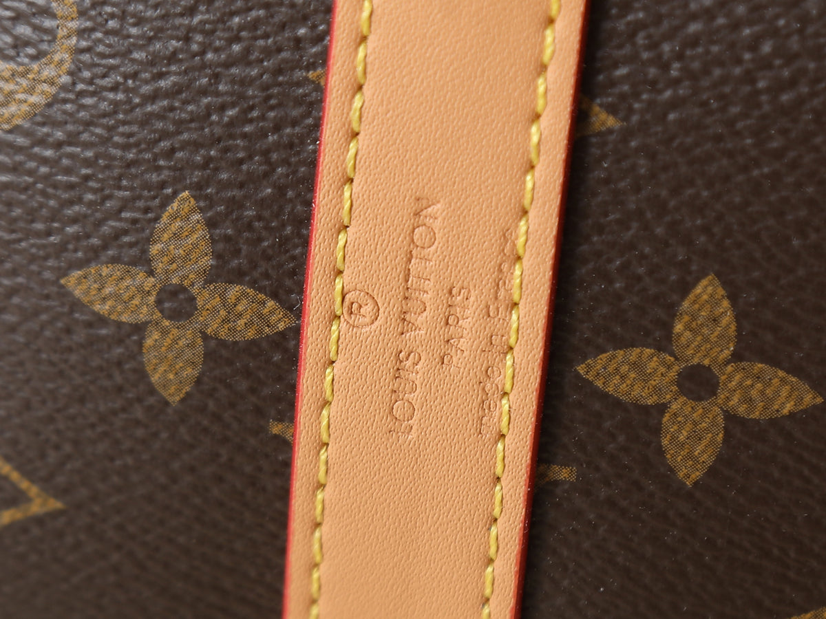 B1R76E52 Popular leather bag