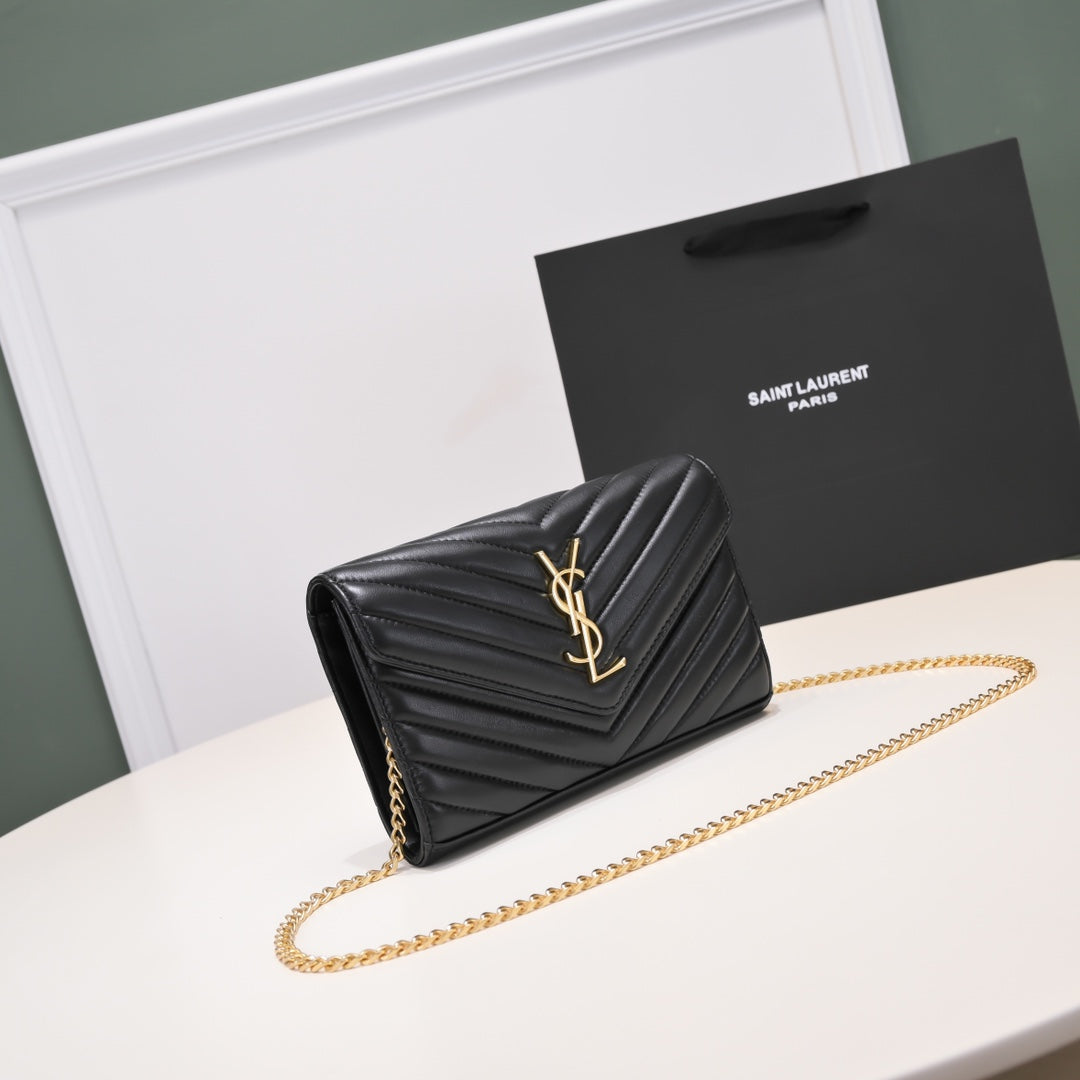 B1R56SL19 Popular leather bag