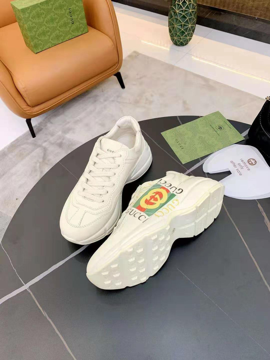 Z2P96B29 Popular high-quality leather shoes