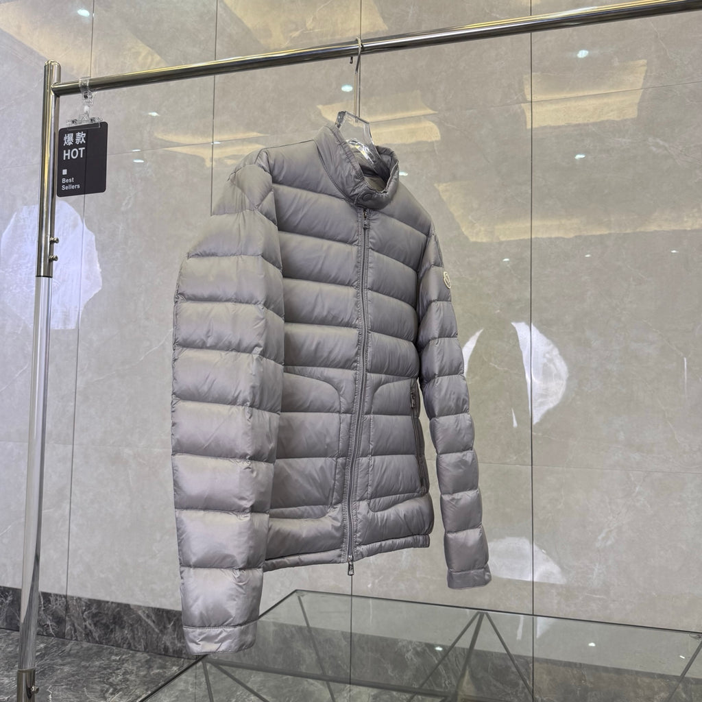 U3R106A21 Fashion down jacket