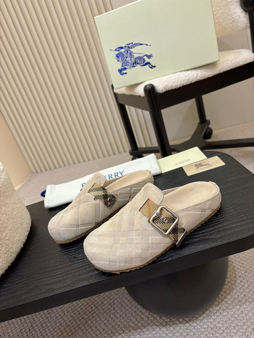 2105QR243Z Popular high-quality  Shoes