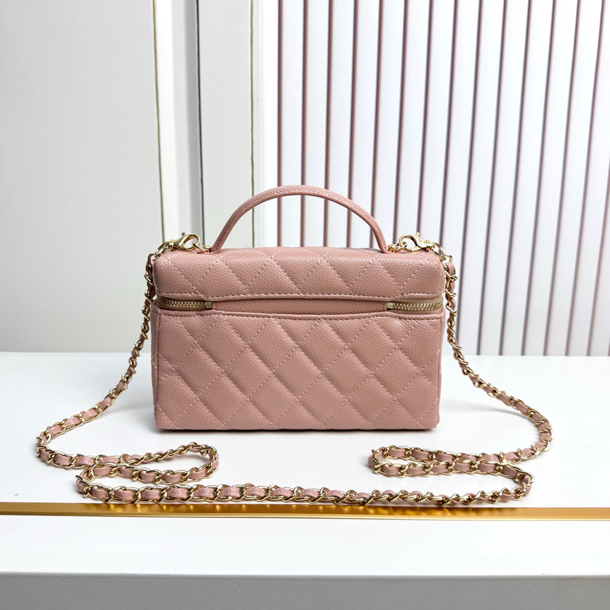 B1X66C19 Fashion leather bag