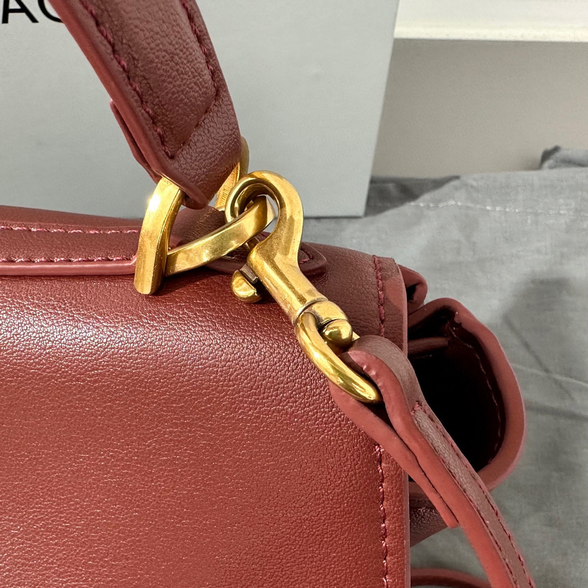 B1X56J30 Fashion high-quality leather bag
