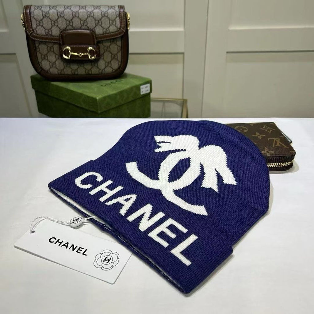 M1R86C40 Fashion hats