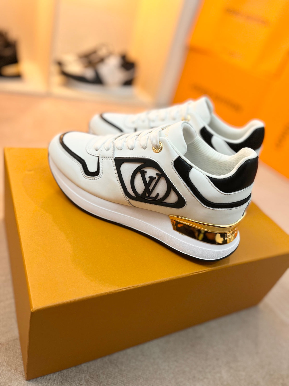 236PE60Z Popular high-quality leather Shoes