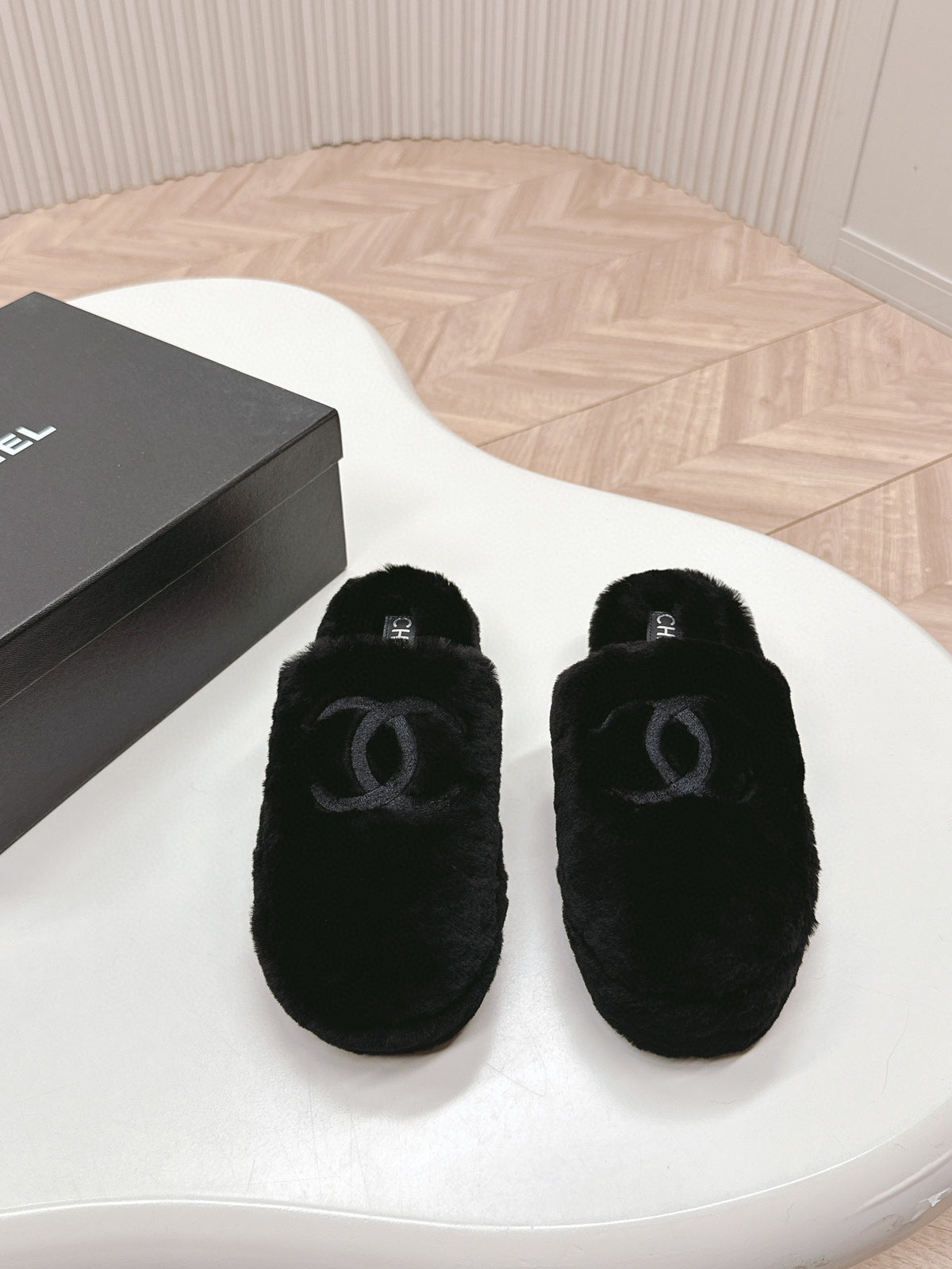 Z2P106C19 Fashion high-quality shoes