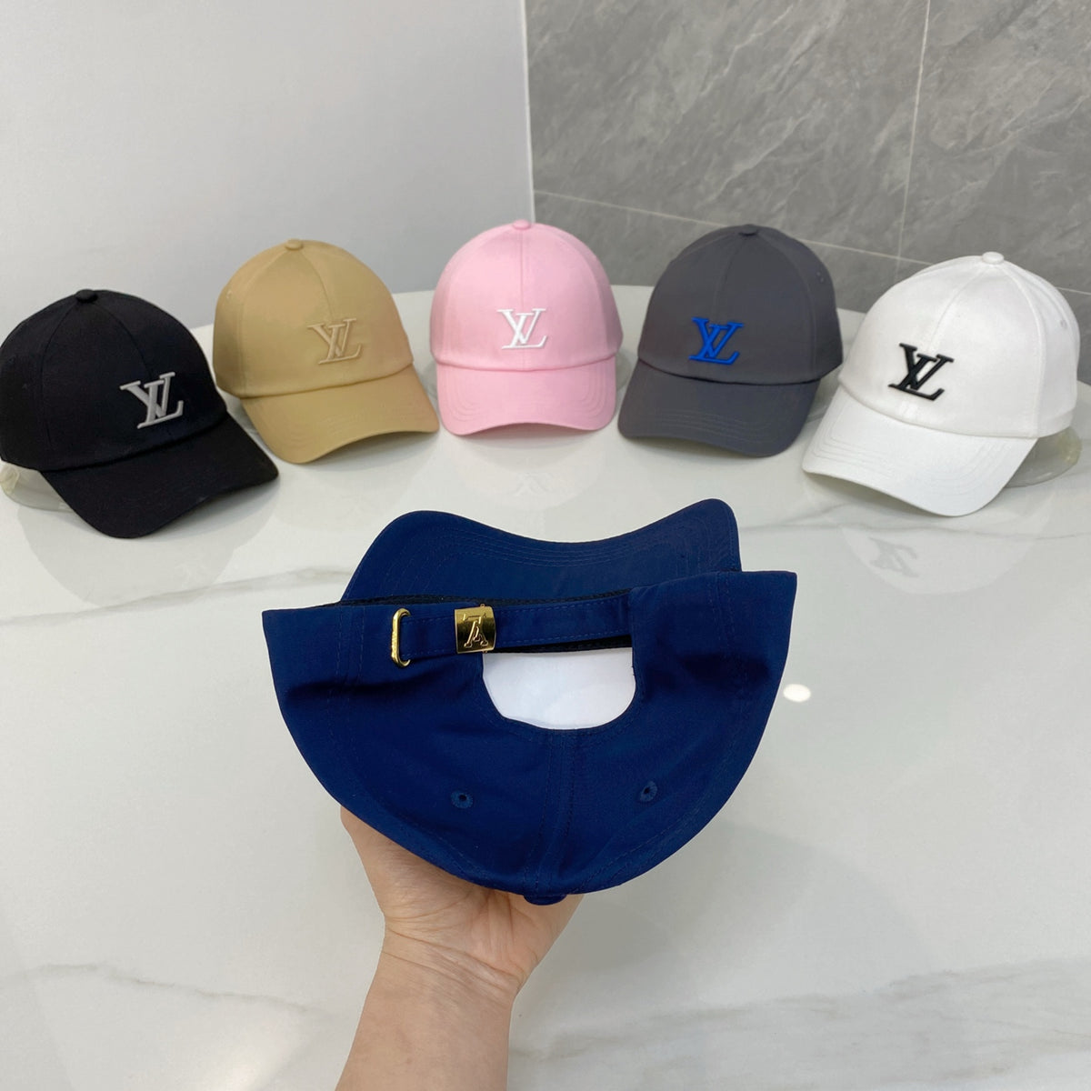 M1R86E129 Popular hats