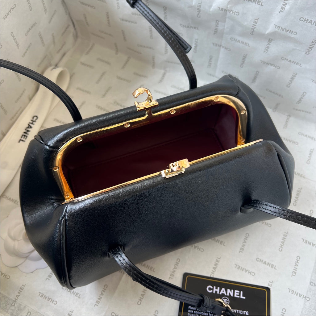 B1N96C16 Fashion bags
