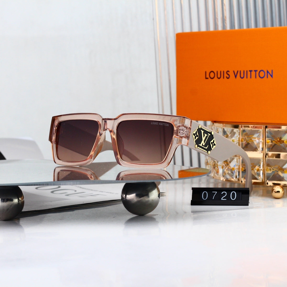 156PE9T Popular Sunglasses