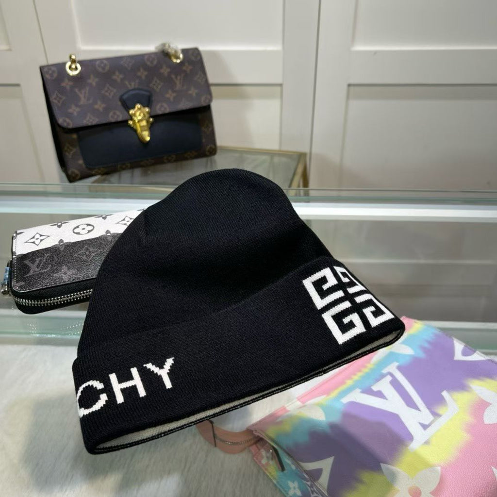 M1R86GV30 Fashion hats