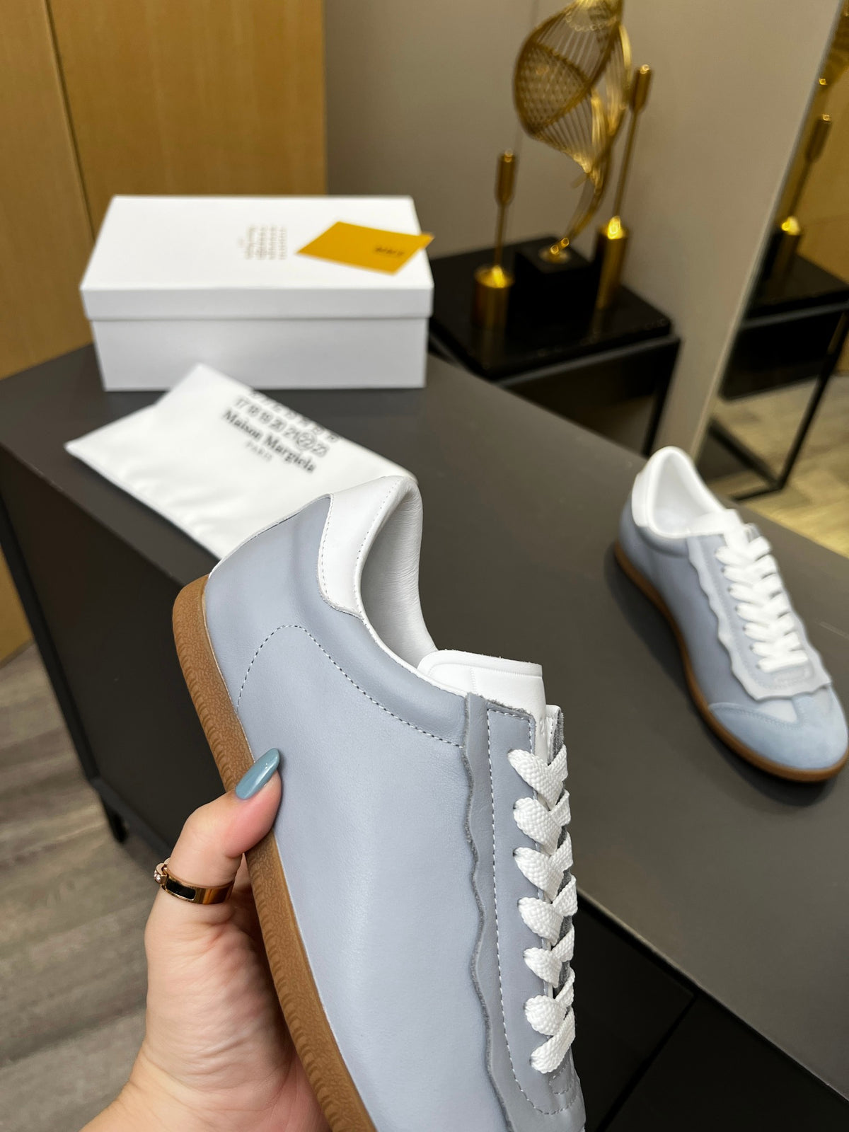 Z2X76A4 Popular high-quality leather shoes