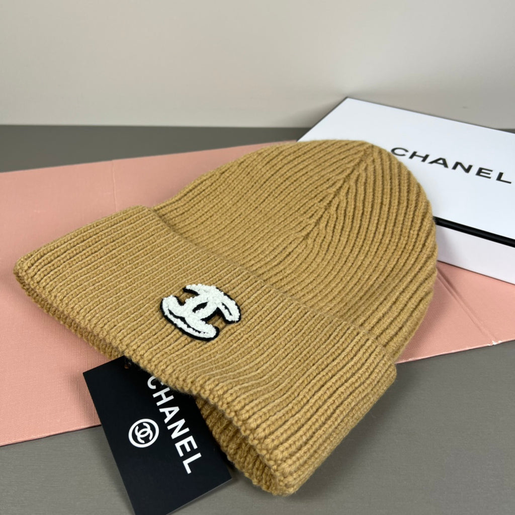 M1R96C33 Fashion hats
