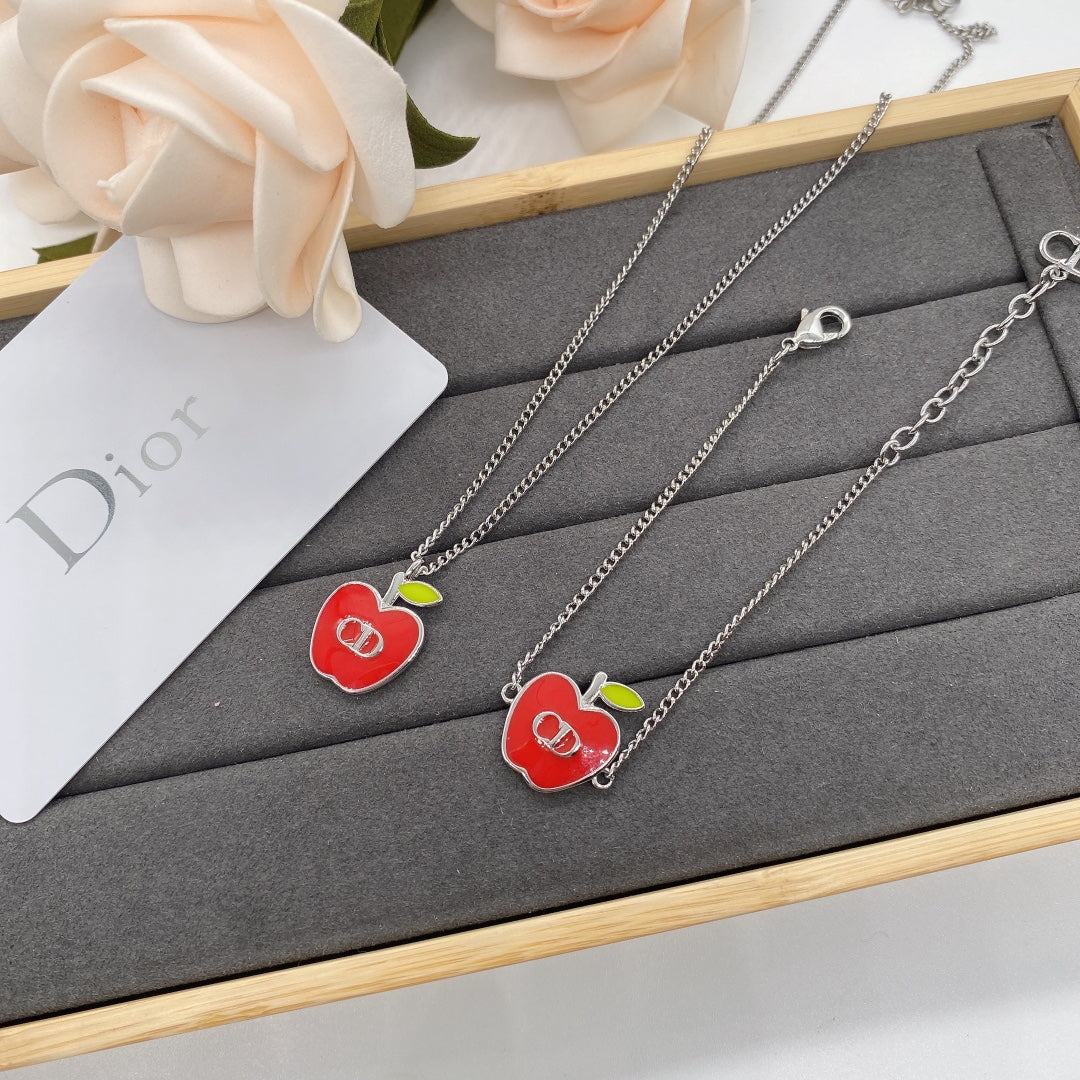 15QD52X Popular Necklace, Bracelets