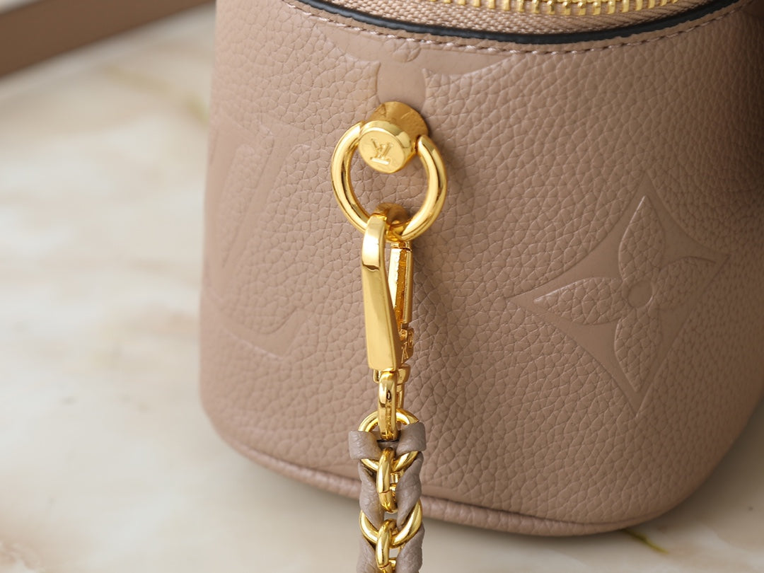 B1P76E2 Fashion leather bag