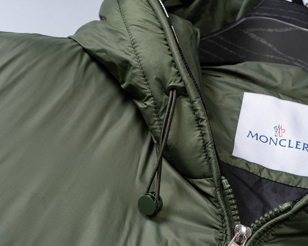 U1R86A52 Popular Coats