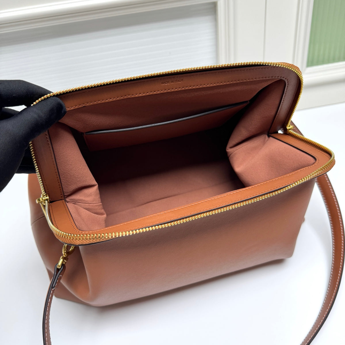 B1R106N1 Fashion leather bag
