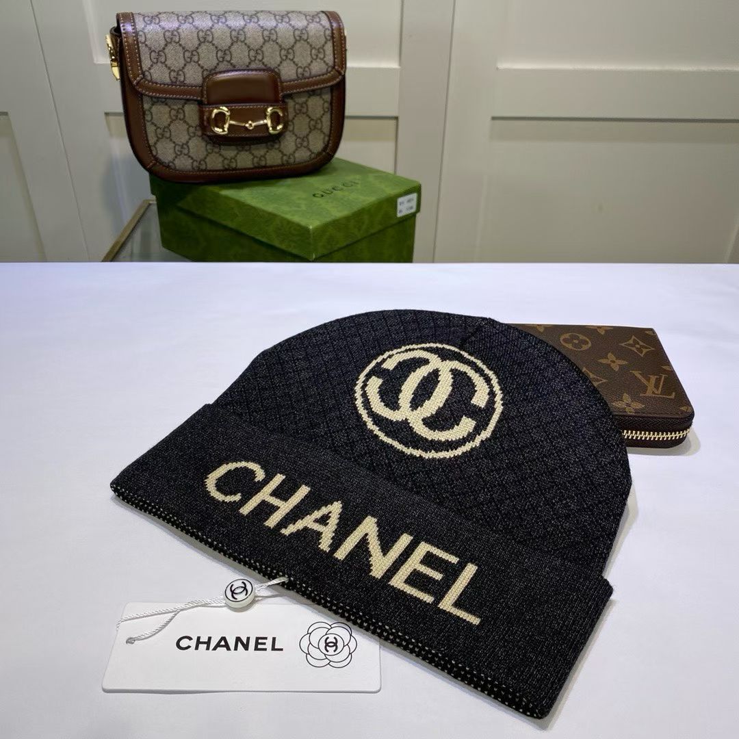 M1R86C60 Fashion hats