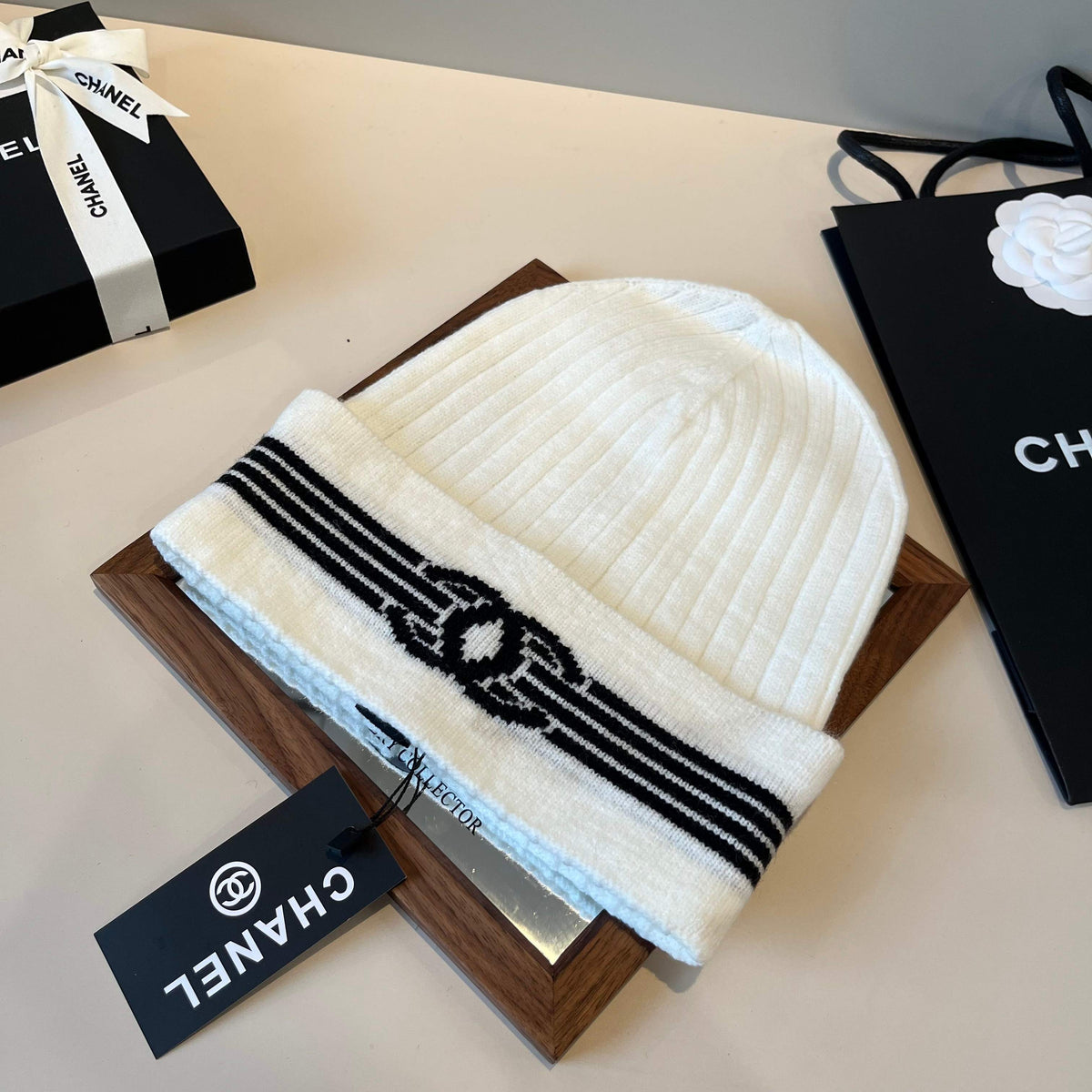 M1R96C17 Fashion hats