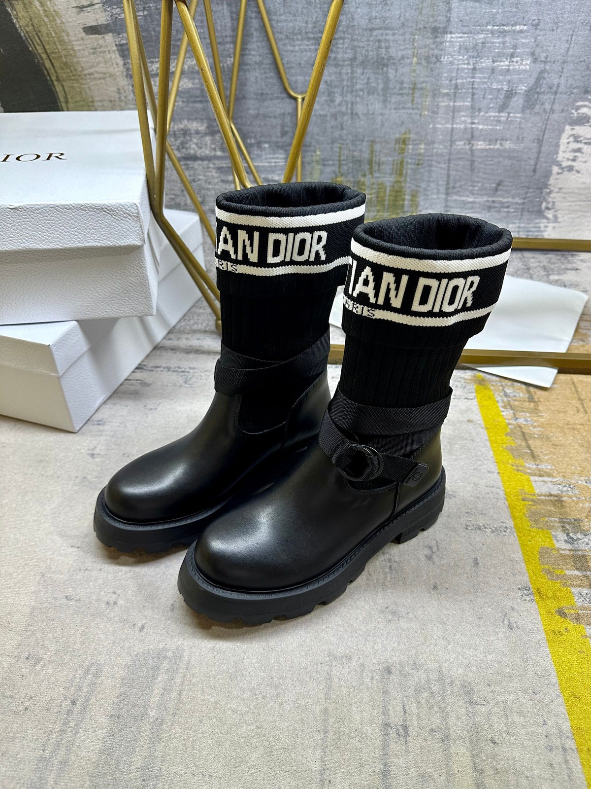 Z2P106D31 Fashion high-quality Boots (three colors)