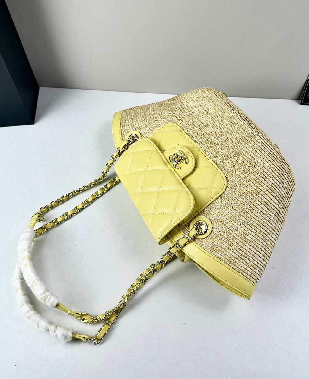 B1R86C1 Fashion woven bag