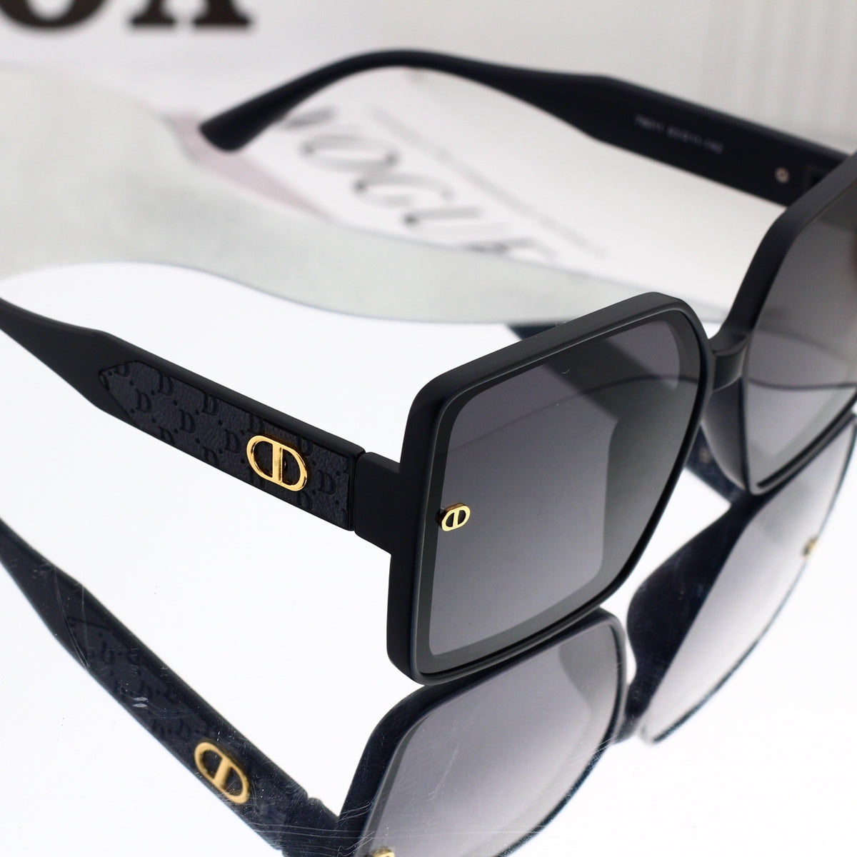 156PD61T Popular Sunglasses