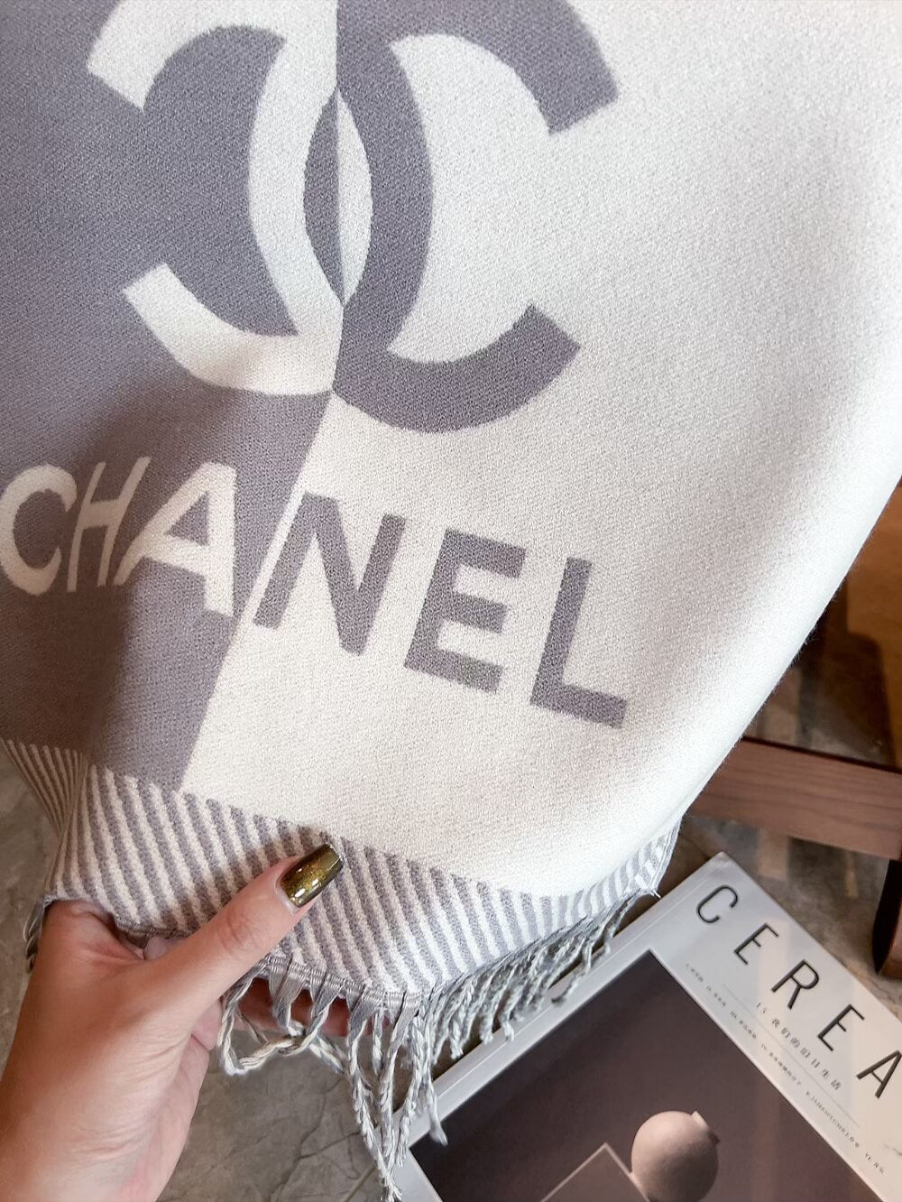 W1R86C70 Popular Winter Scarves