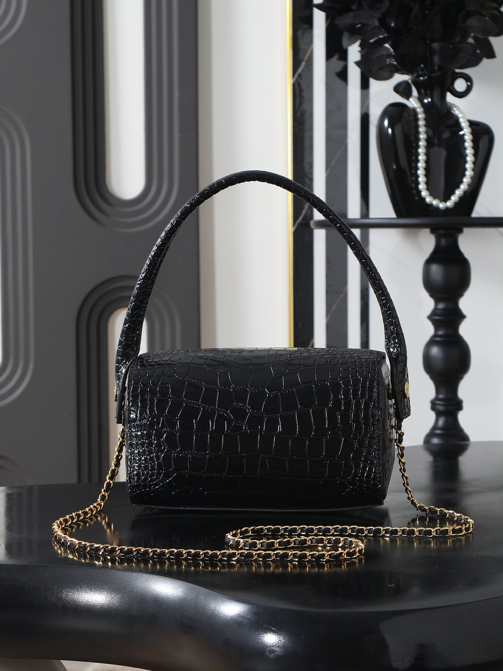 B1R76C22 Fashion leather bag