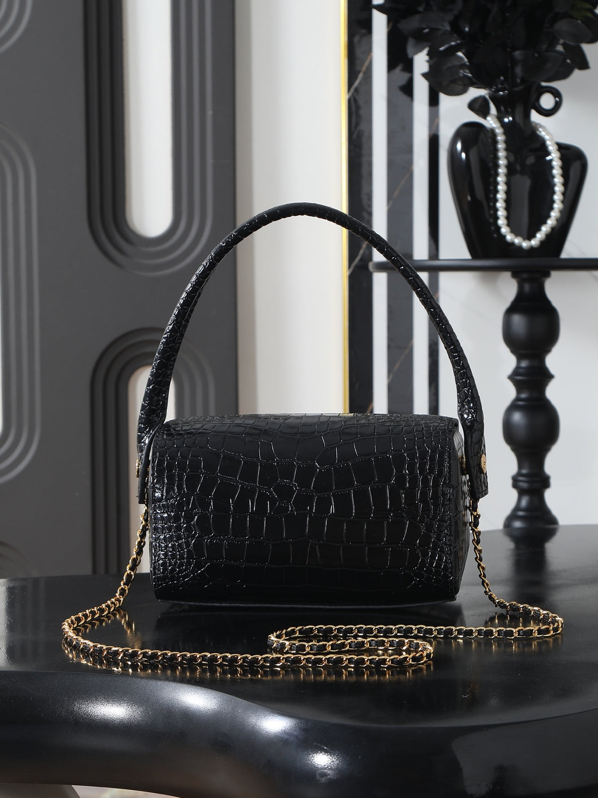 B1R76C22 Fashion leather bag