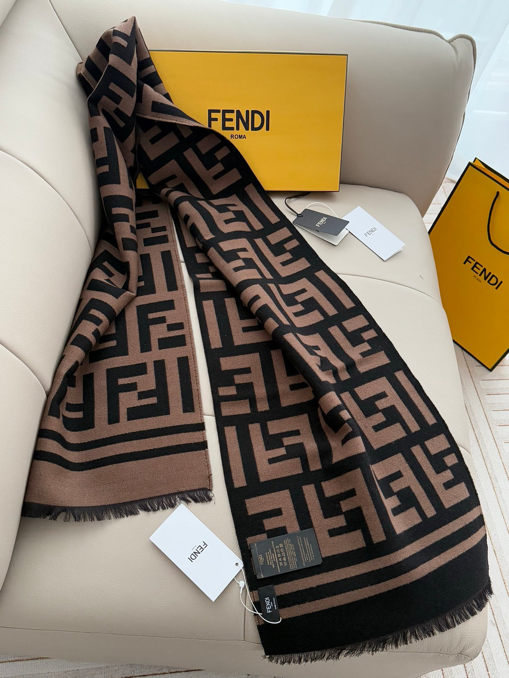 W1R106F11 Fashion Winter Scarves