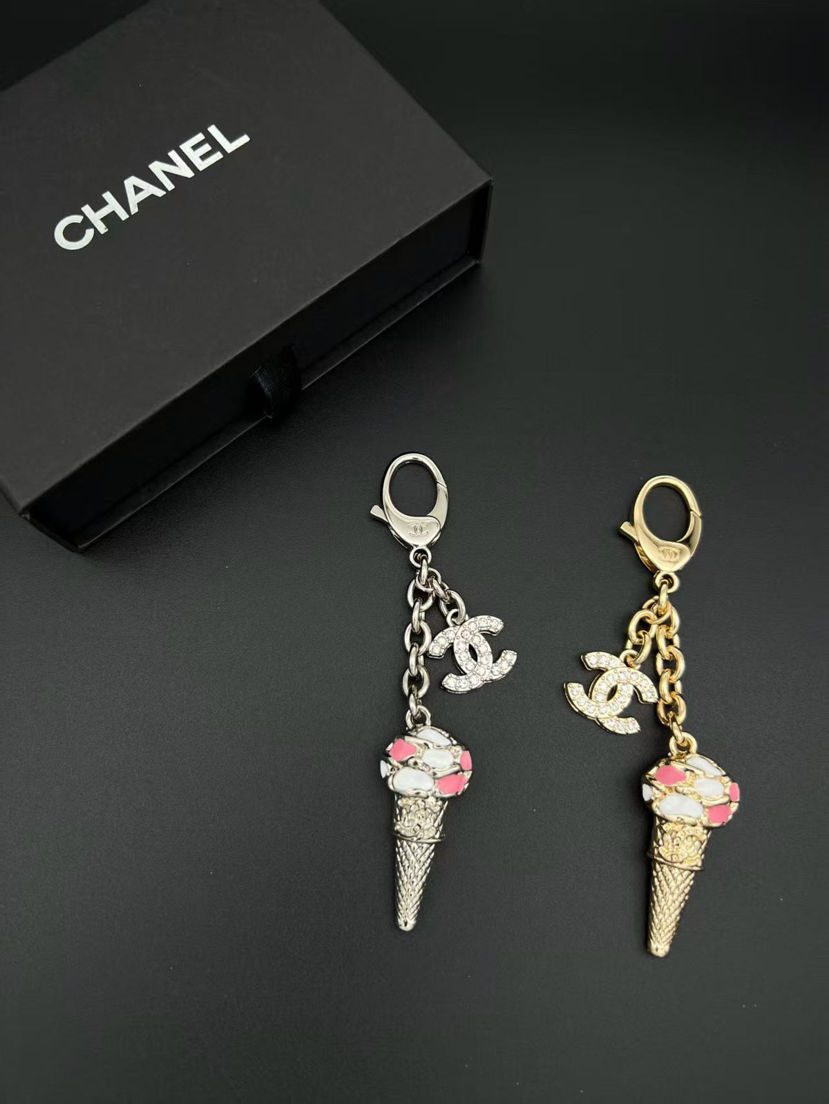 A1R76C35 Popular bag 's charms accessories