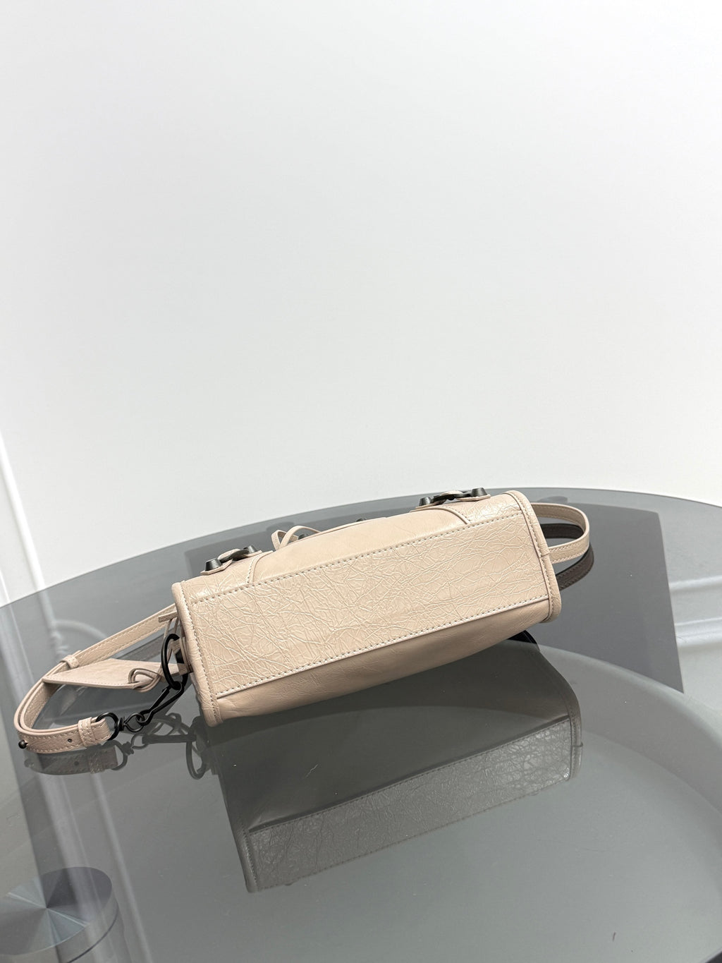 B1R106J4 Fashion leather bag
