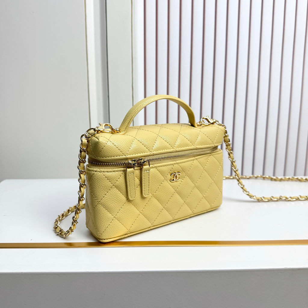 B1X66C19 Fashion leather bag