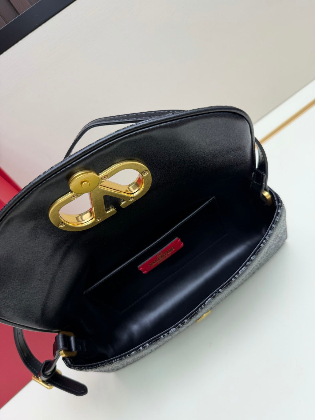 B1R76VL26 Fashion bag