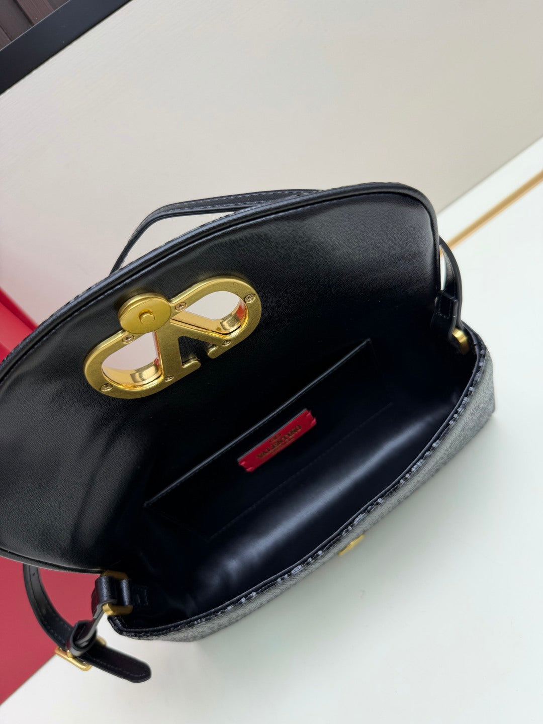 B1R76VL26 Fashion bag