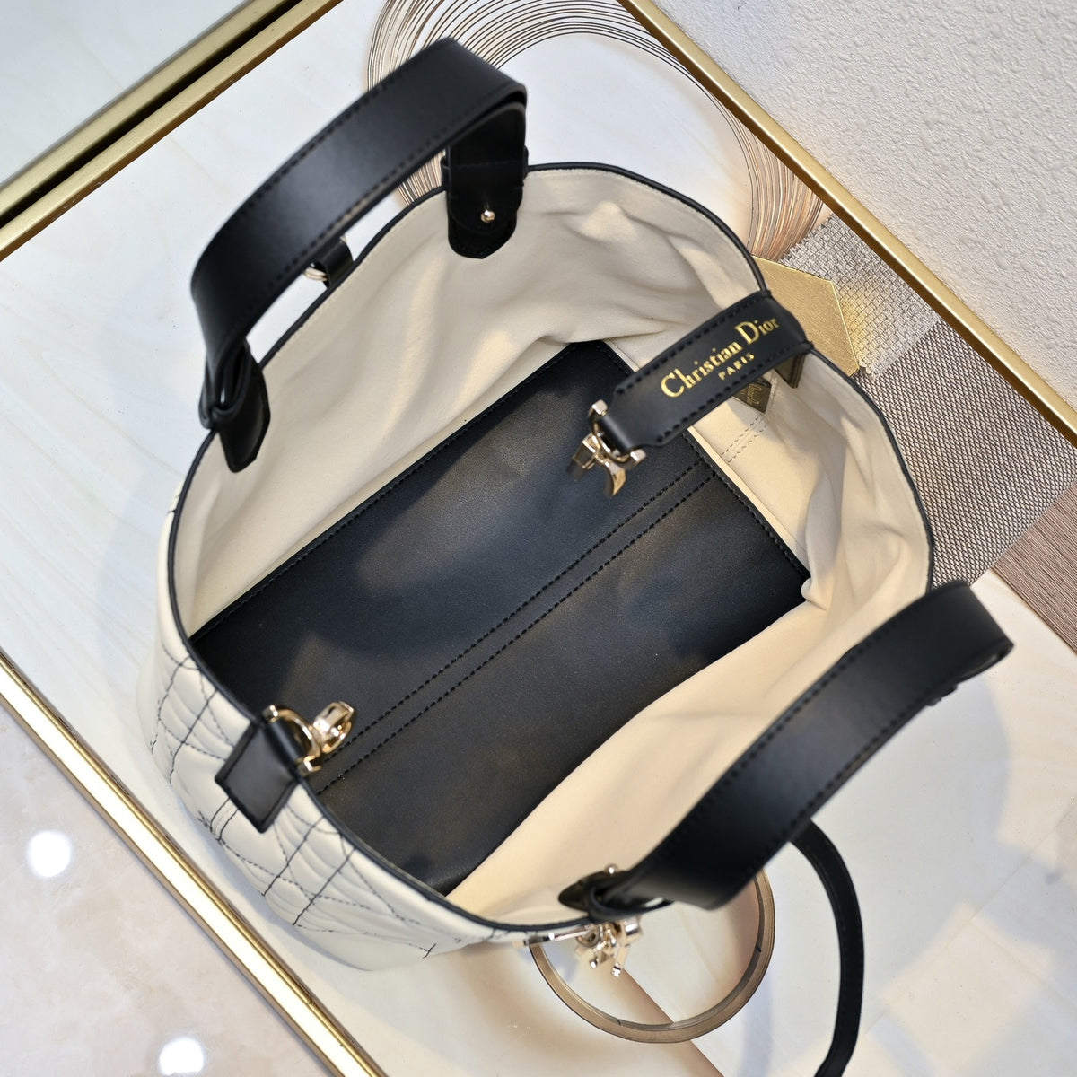 B1R76D40 Fashion leather bag
