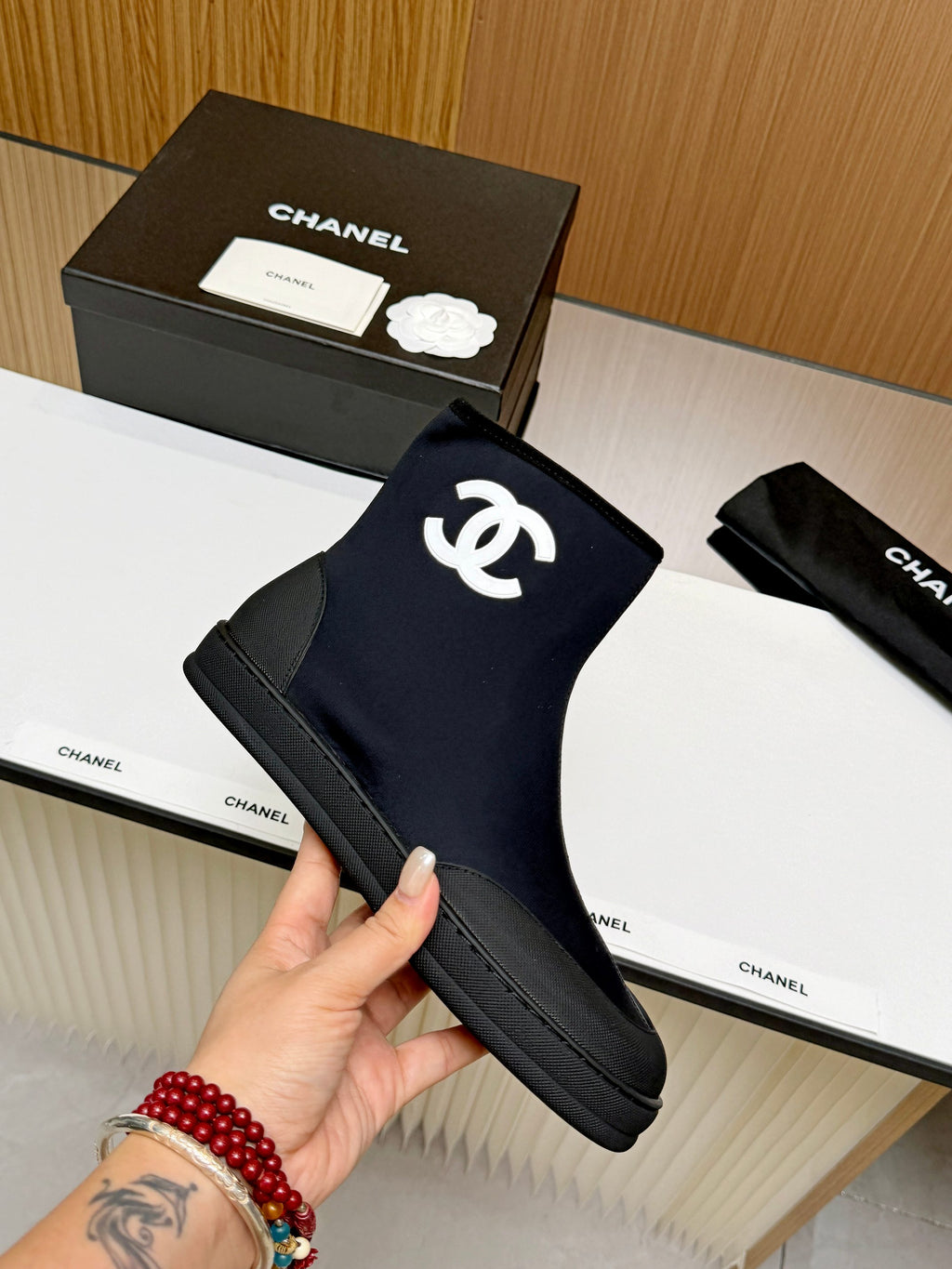 Z2P96C10 Fashion high-quality shoes