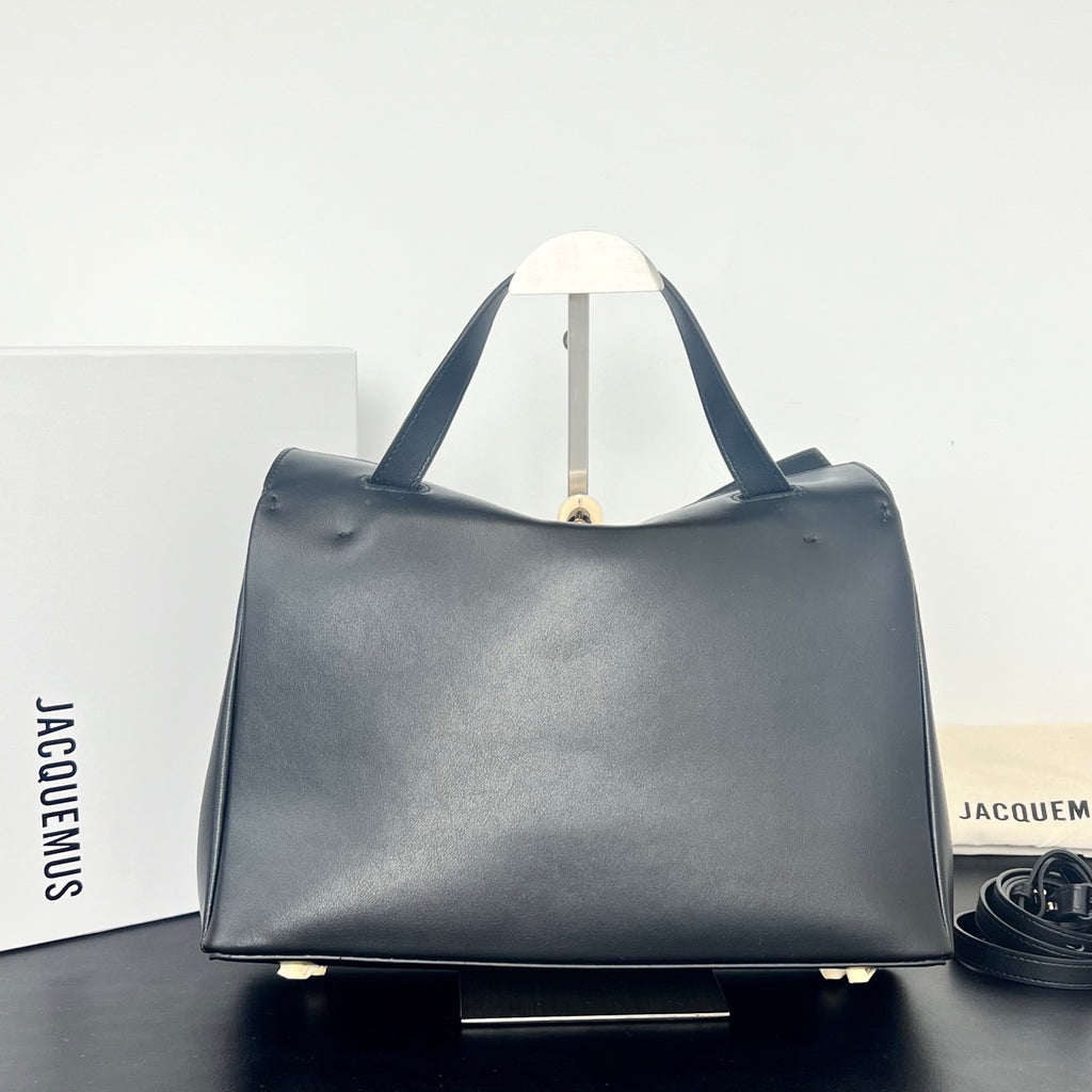 B1R106A2 Fashion leather bag