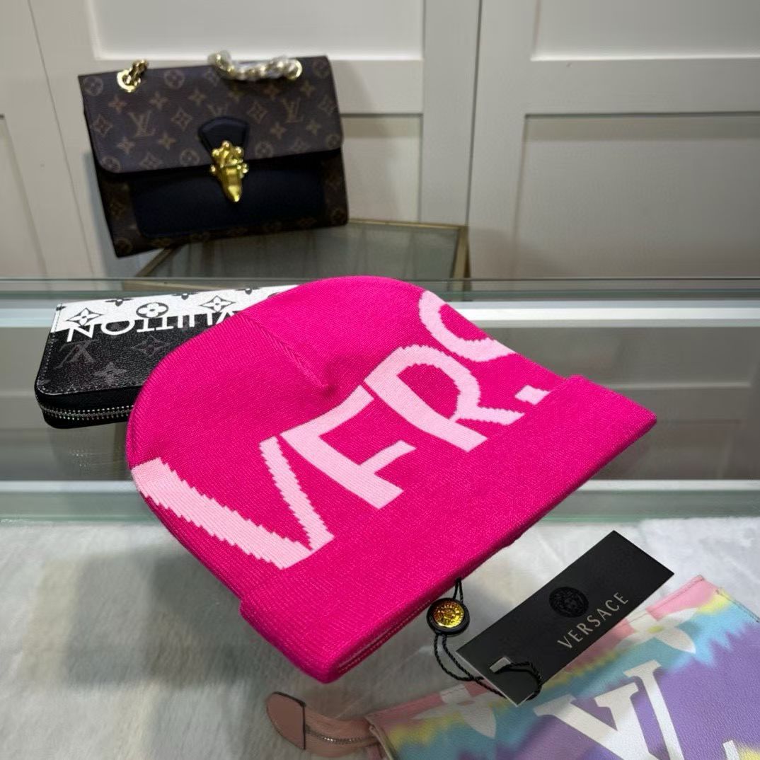 M1R86V92 Fashion hats