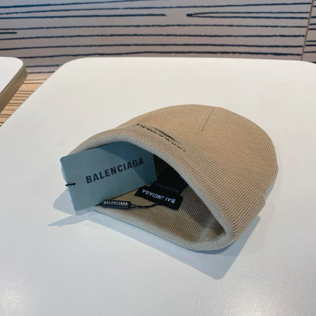 M1R86J93 Fashion hats