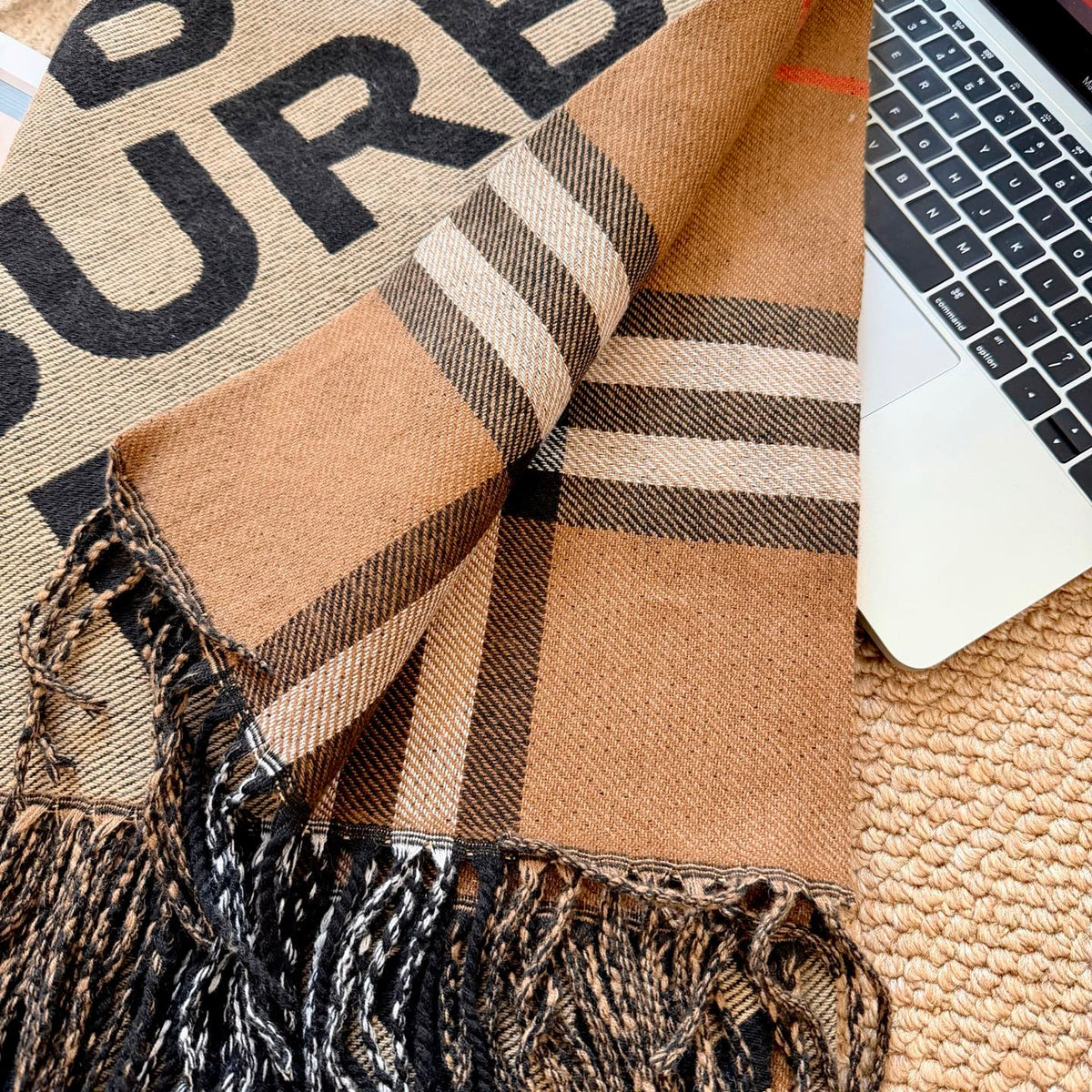 W1R96R10 Fashion Winter Scarves