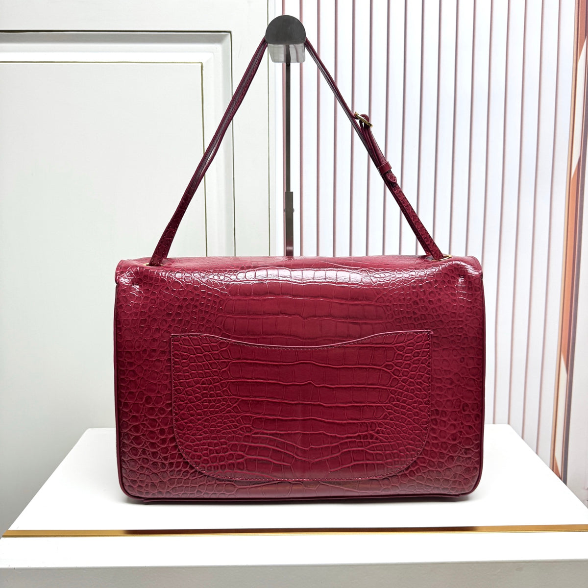 B1N96C37 Popular leather bag