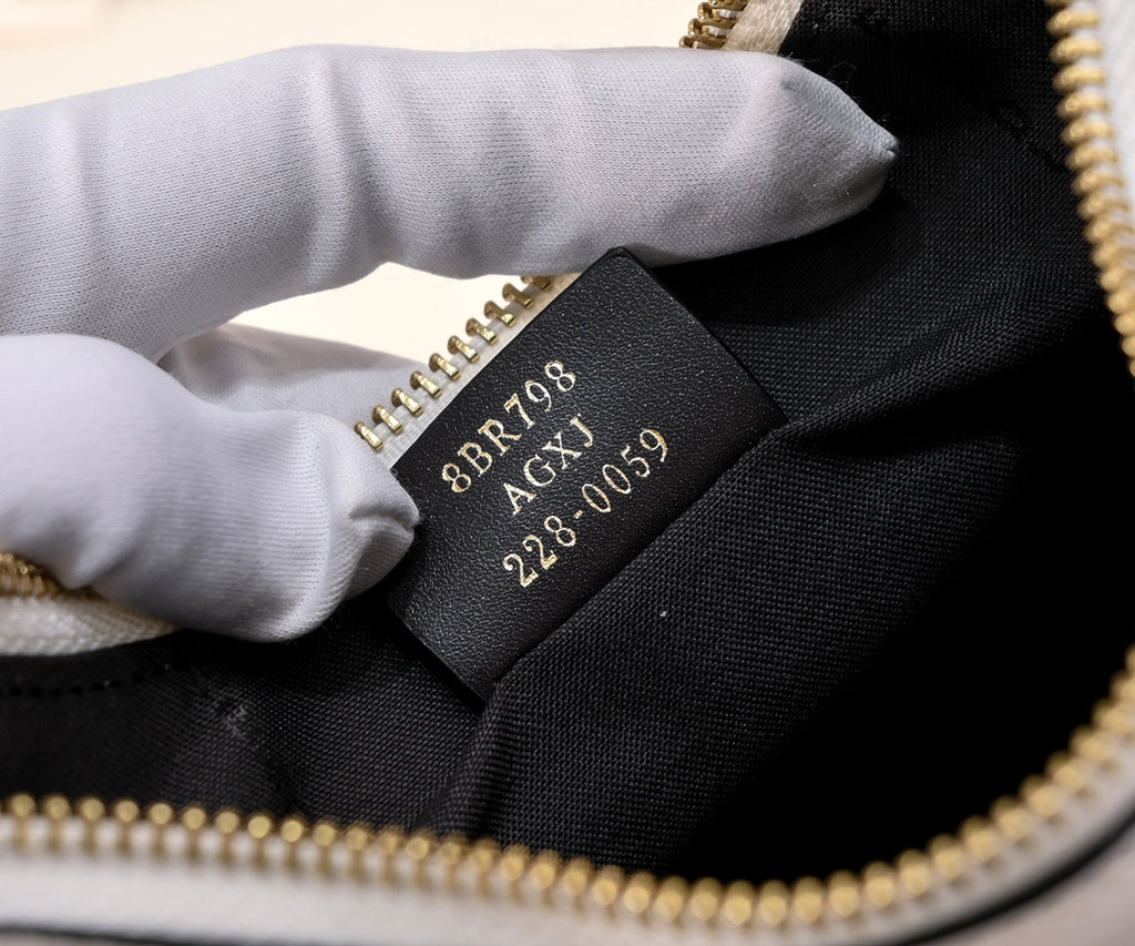 B1X66F2 Fashion high-quality leather bag