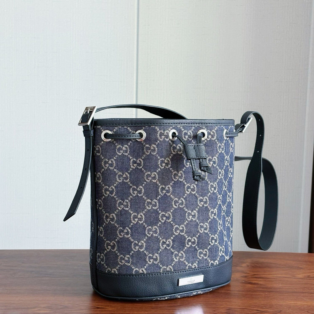 B1P76B1 Fashion canvas bag