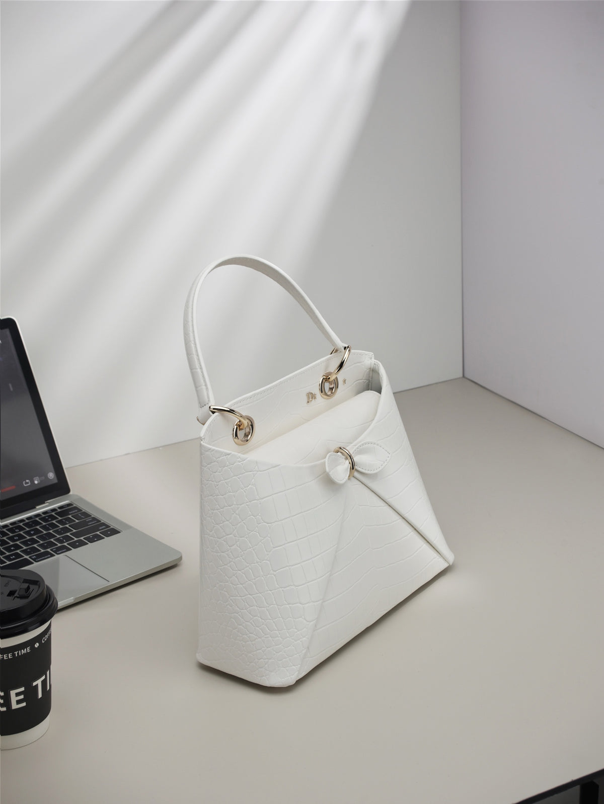 136PD90B Popular leather bag