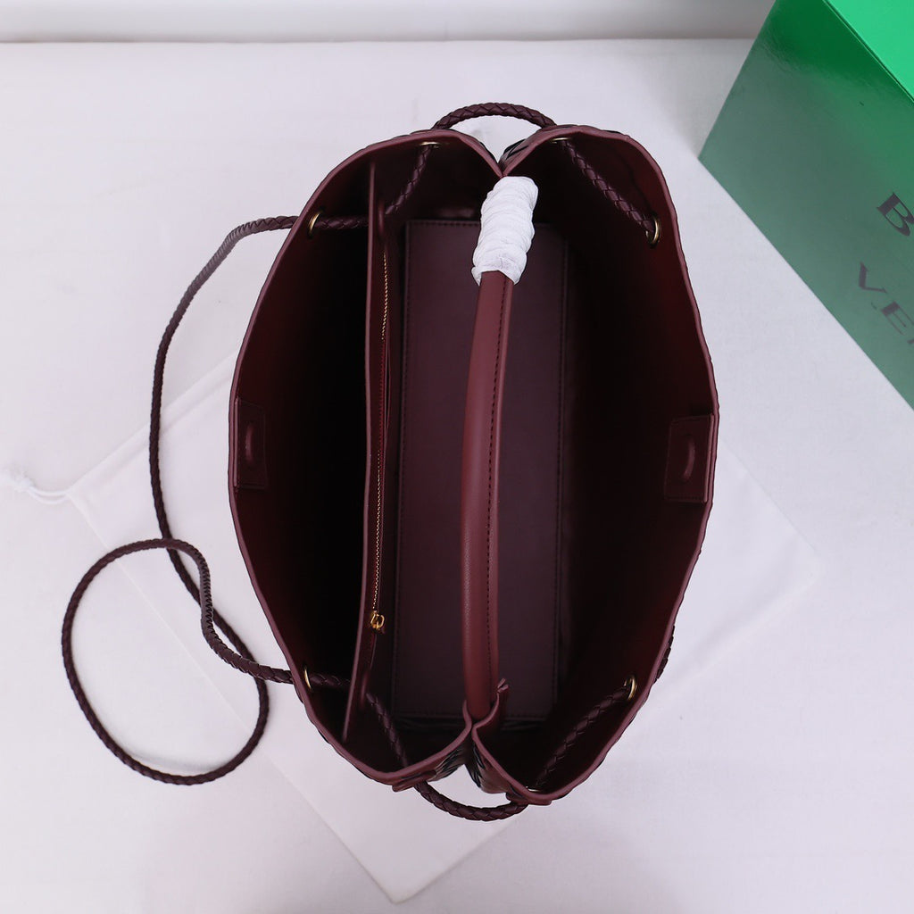 B1X66A35 Fashion high-quality leather bag