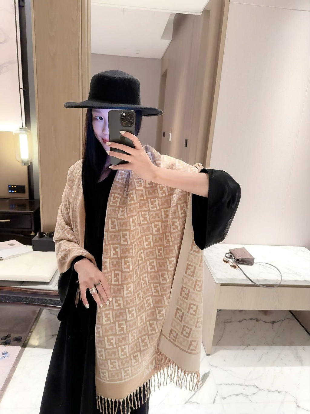 W1R86F104 Popular Winter Scarves