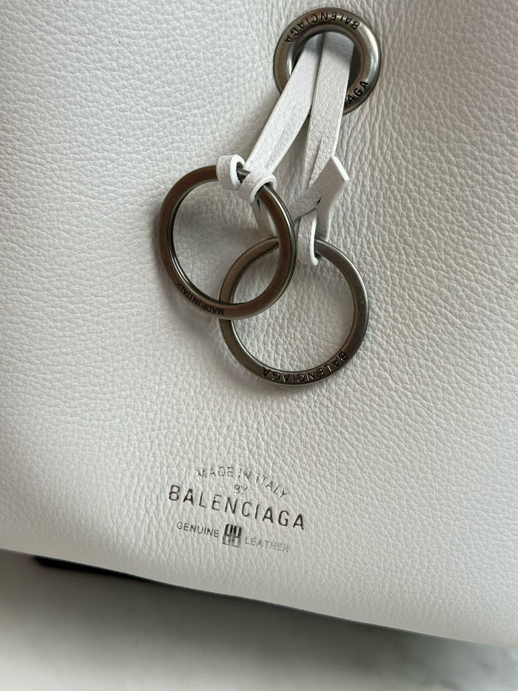 146PJ144B Popular leather bags
