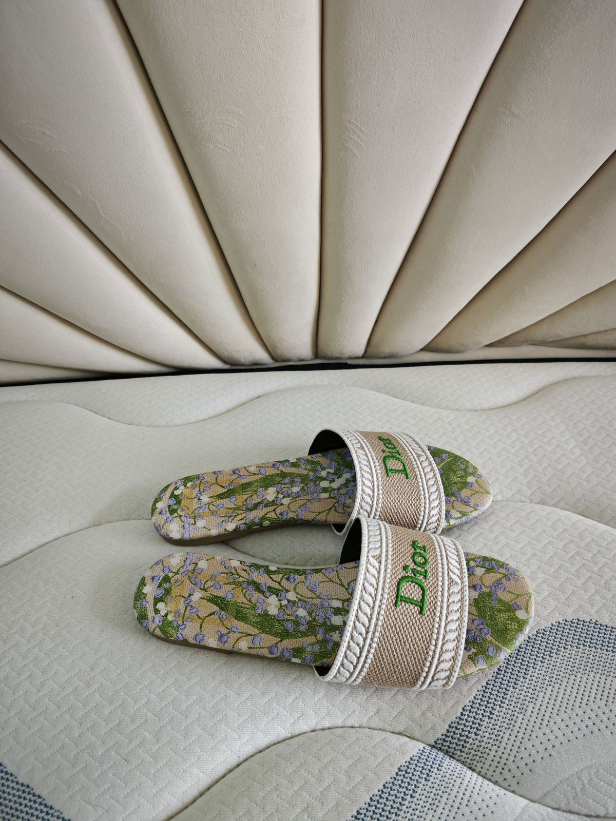 Z2R76D4 Fashion high-quality Shoes